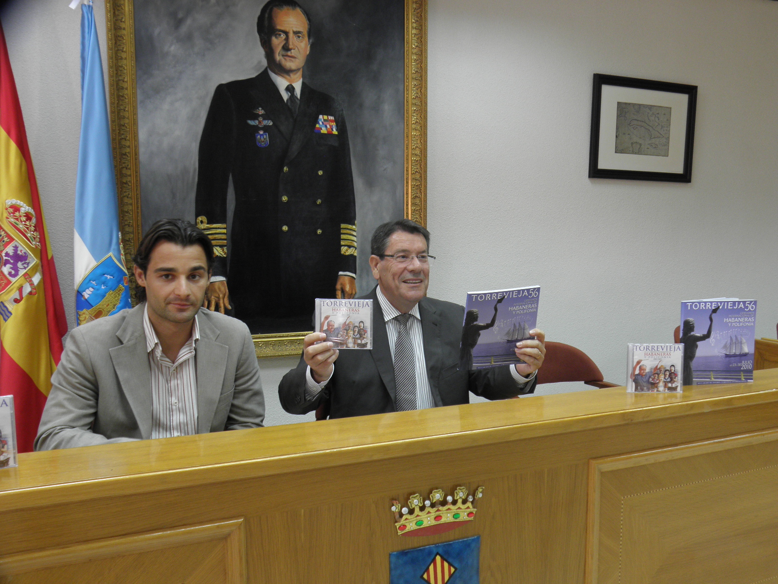 Hern&aacute;ndez Mateo y Dol&oacute;n presentan el CD recopilatorio de las dos &uacute;ltimas ediciones